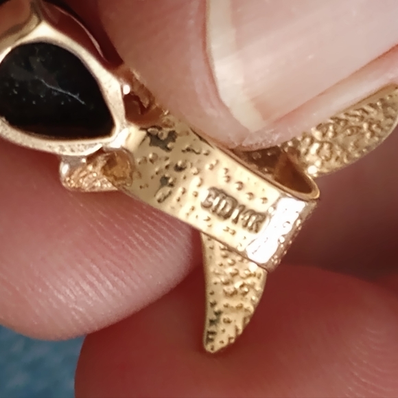 September Birthstone!        14kt sapphire enhancer pendant - Picture 4 of 4